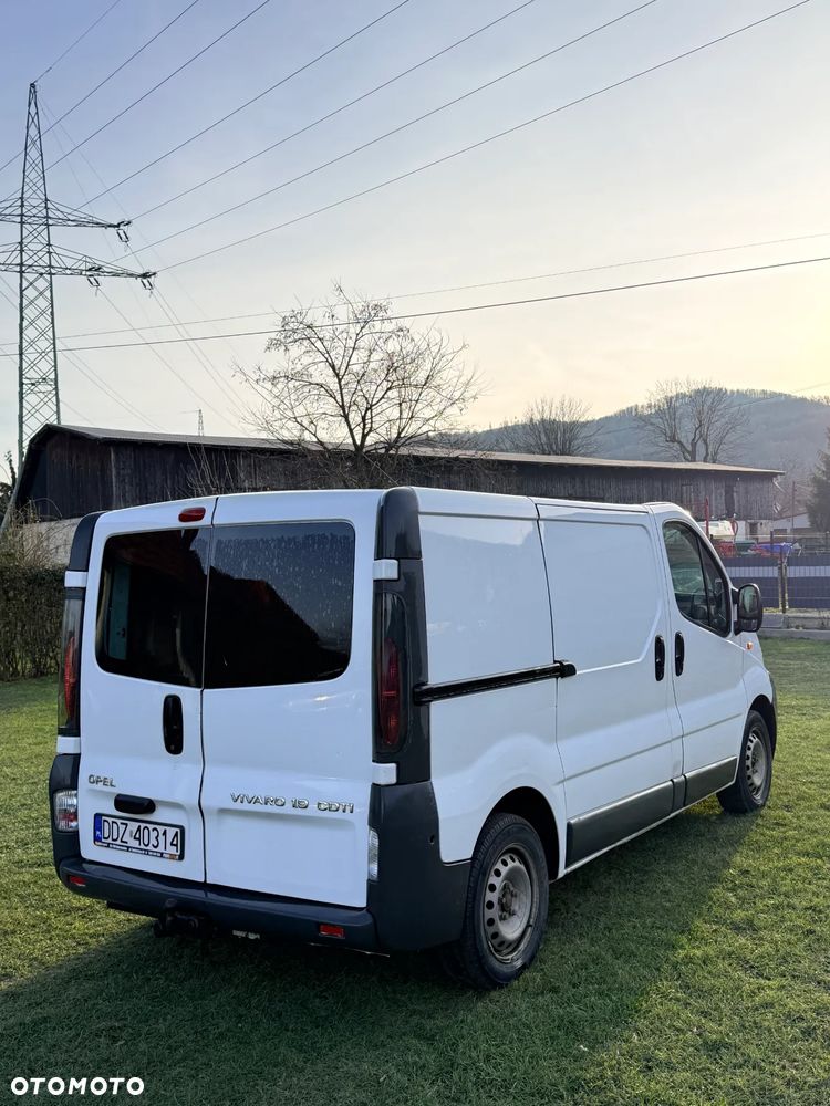 Opel Vivaro - 5