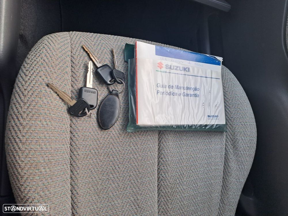 Suzuki Grand Vitara Metal Top 2.0 TDi - 15