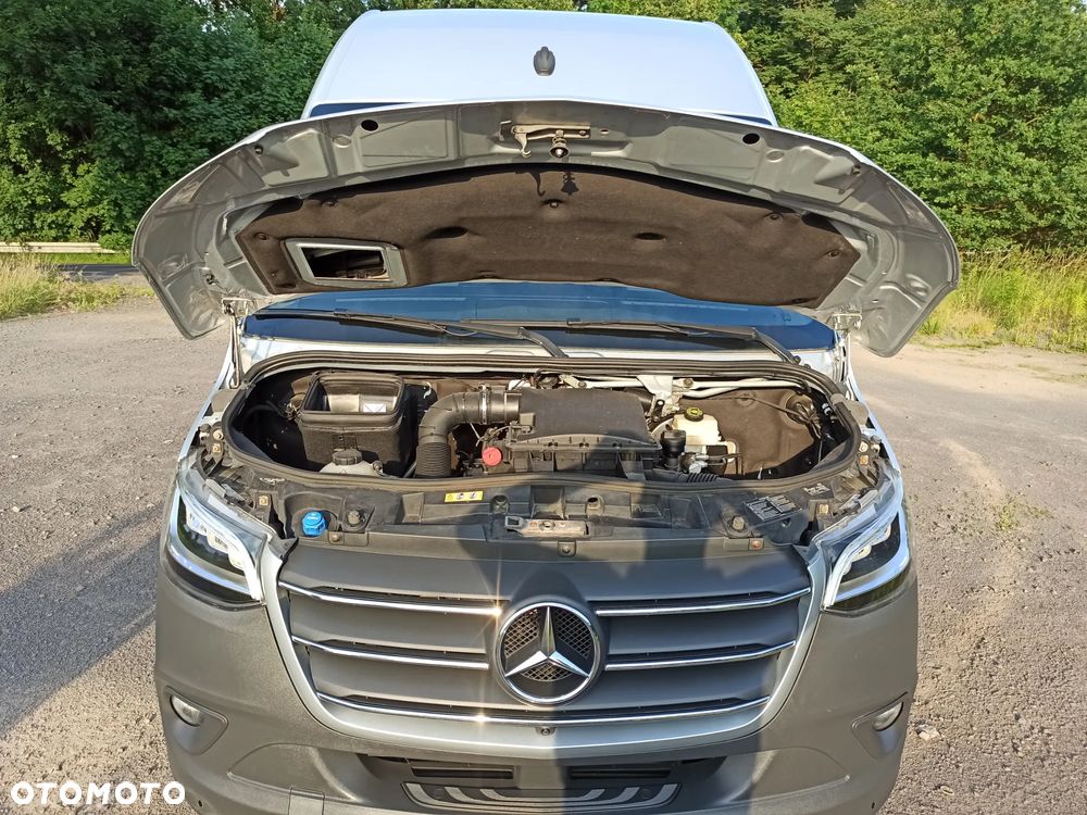 Mercedes-Benz SPRINTER 316CDI 2020R L2H2 AUTOMAT KAMERA 360° KLIMATRONIC TEMPOMAT LEDY KEYLESS GO HAK WEBASTO ŁADNY ZADBANY - 16