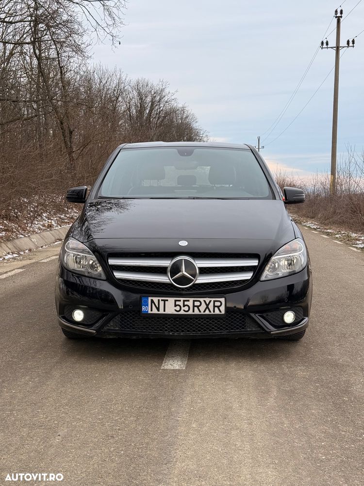 Mercedes-Benz B 180 BlueEfficiency - 2
