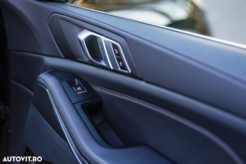 BMW X5 xDrive45e xLine - 38