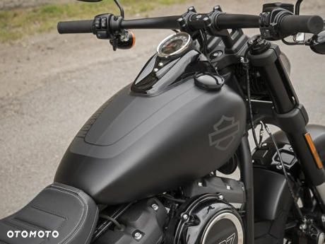 Harley-Davidson Dyna Fat Bob - 2