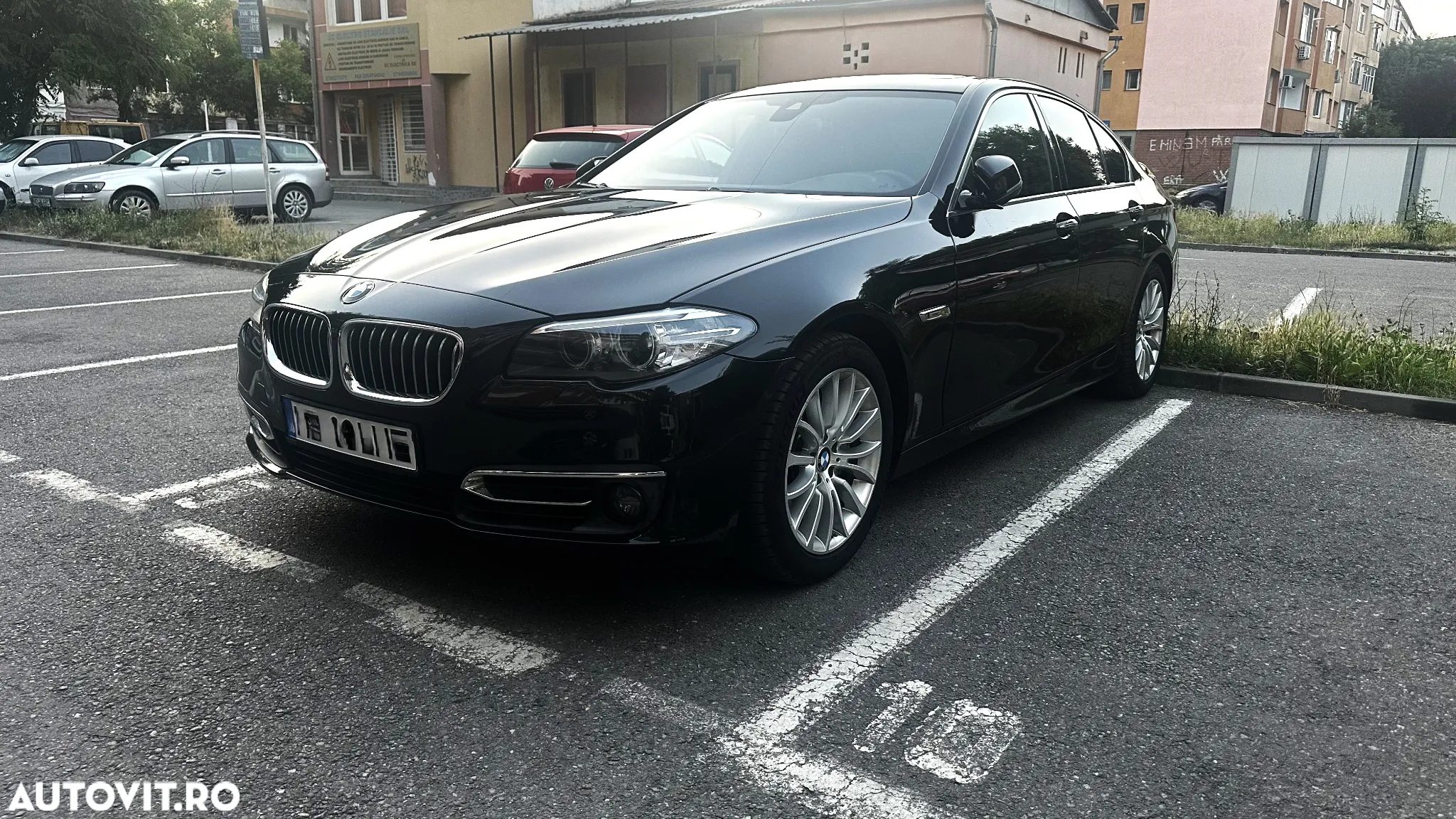 BMW Seria 5 525d Luxury Line - 25