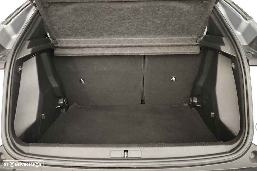 Peugeot 2008 1.5 BlueHDi Allure Pack - 23