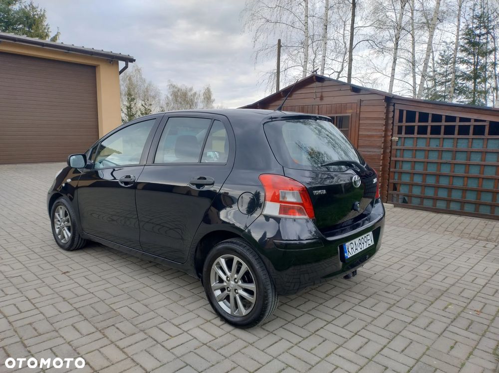 Toyota Yaris 1.33 Active - 6