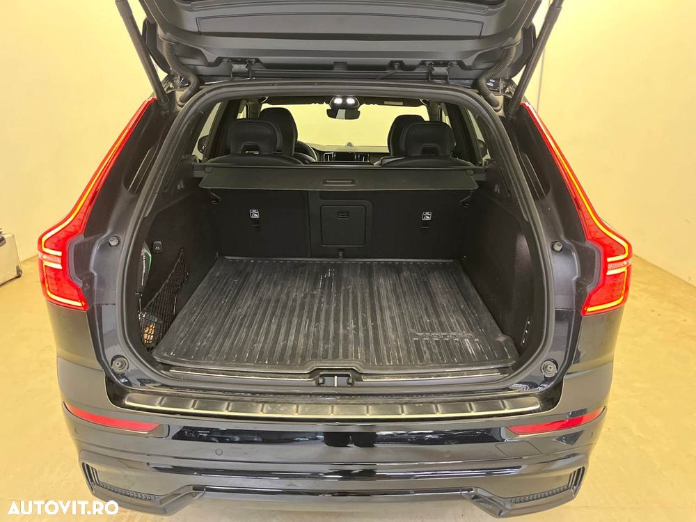 Volvo XC 60 B4 D AWD Ultimate Dark - 10