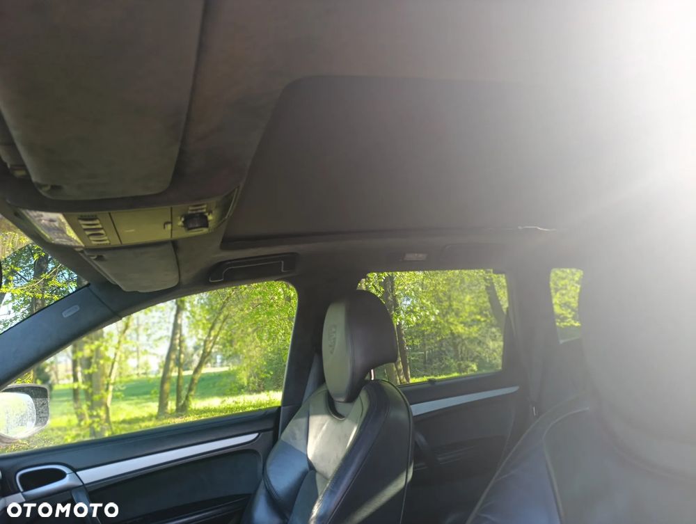 Porsche Cayenne Tiptronic S GTS - 12