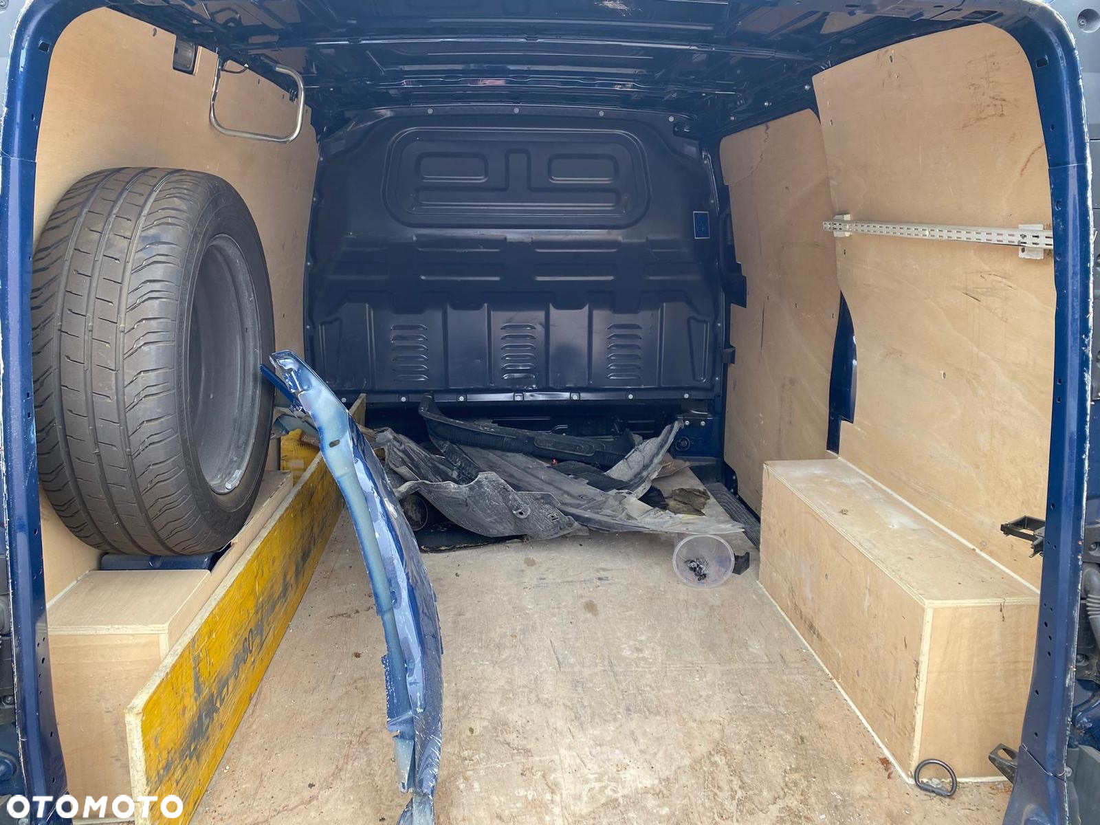 Mercedes-Benz Vito - 10