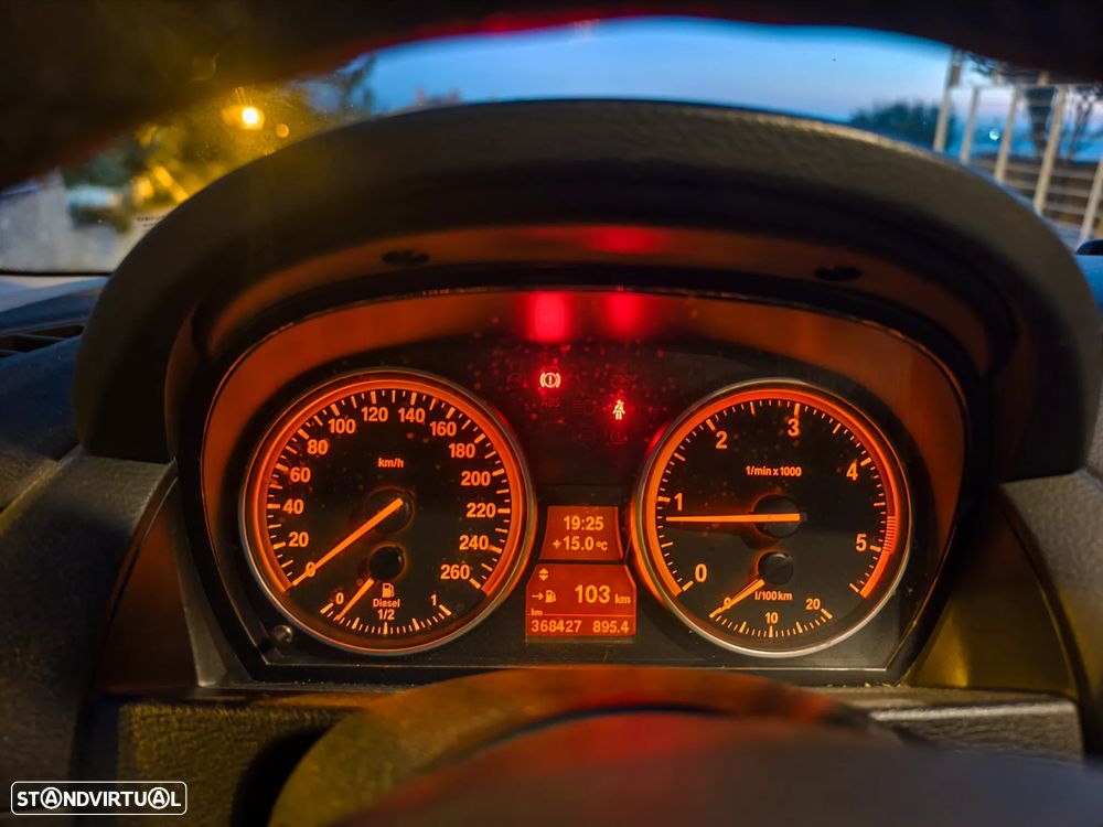 BMW X1 18 d sDrive - 5