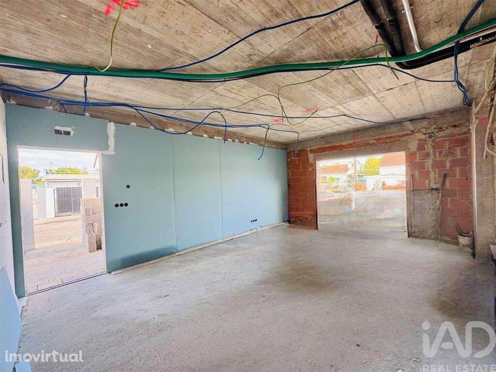 Casa / Villa T3 em Fernão Ferro de 161,00 m2 - Grande imagem: 2/7