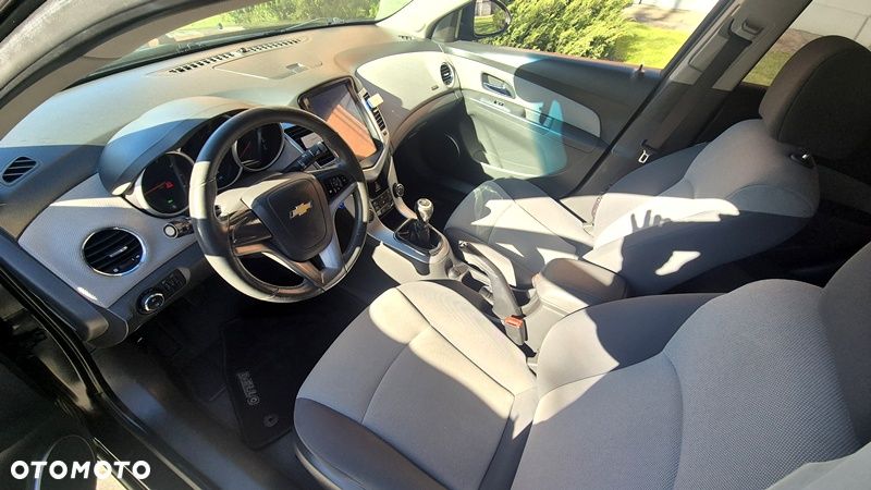 Chevrolet Cruze 1.6 - 39
