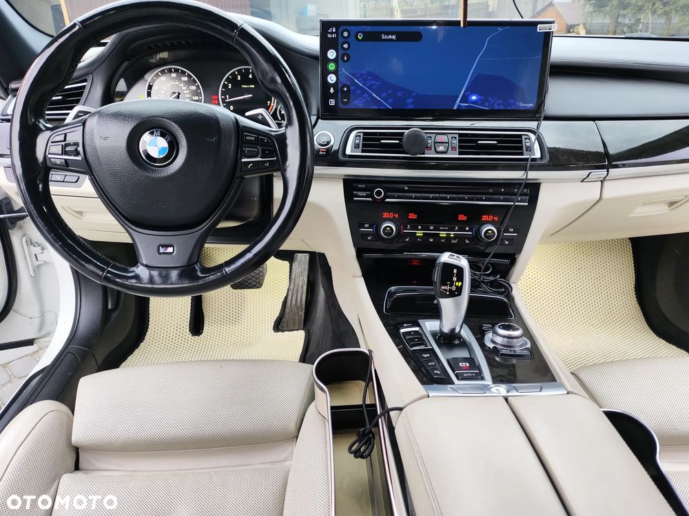 BMW Seria 7 740Li - 10