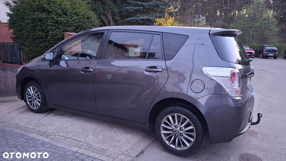 Toyota Verso 1.6 D-4D Prestige 7os EU6 - 2
