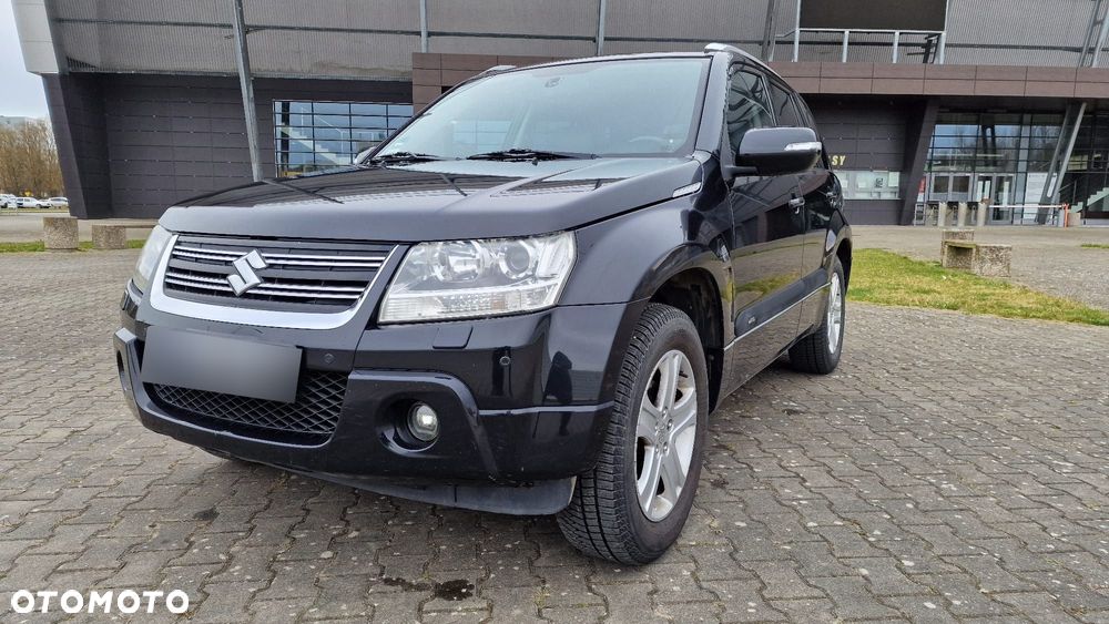Suzuki Grand Vitara - 24