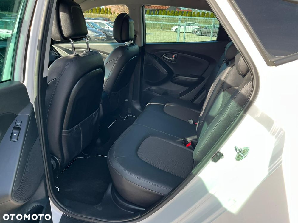 Hyundai ix35 1.6 2WD Classic - 17