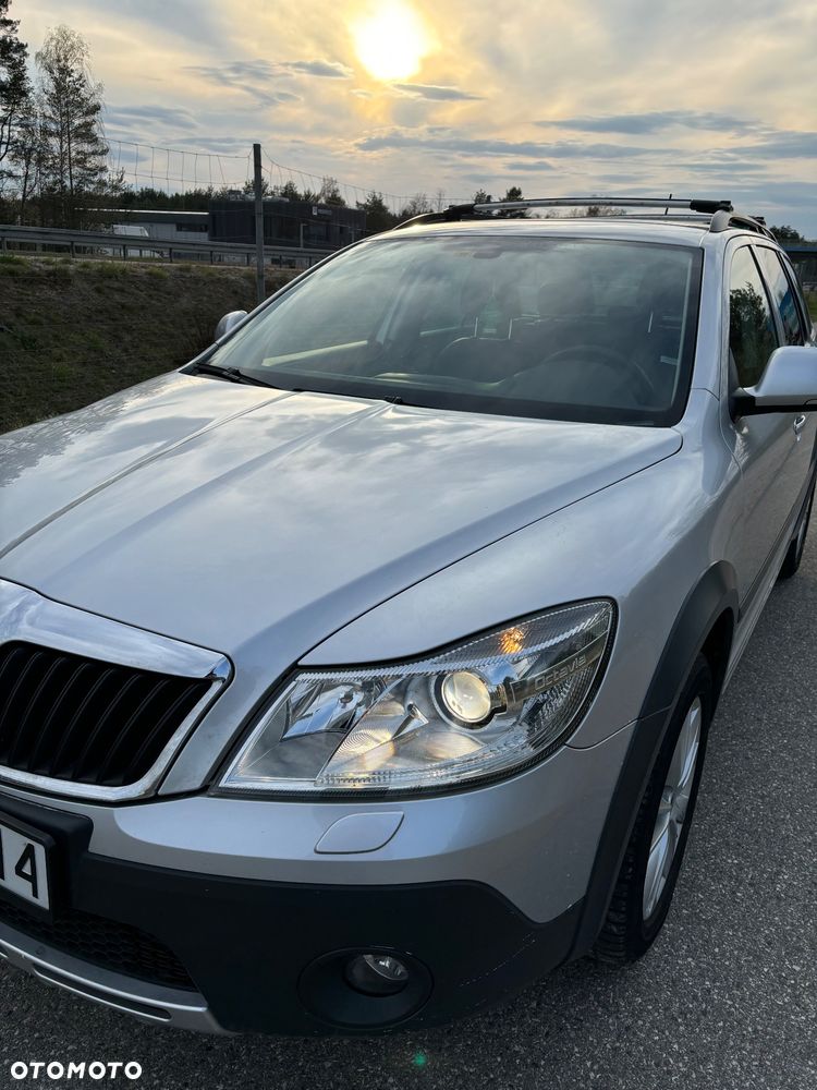 Skoda Octavia Scout 1.8 TSI - 15