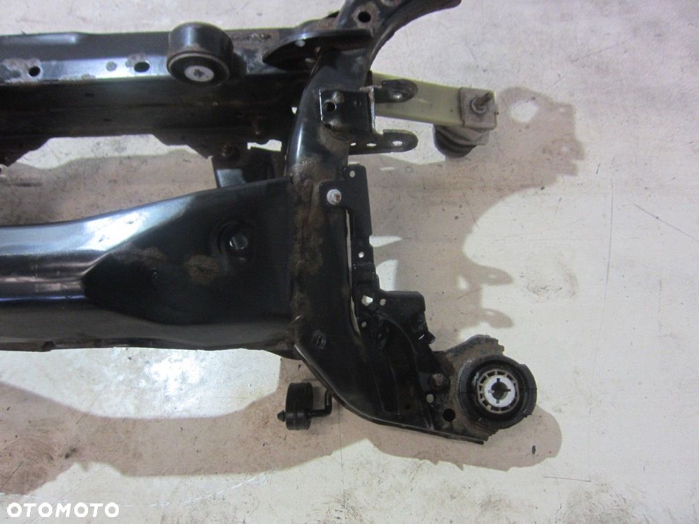 VOLVO XC90 II XC 90 2.0 T6 AWD TYLNE SANKI WÓZEK BELKA ZAWIESZENIE 31681543 - 4