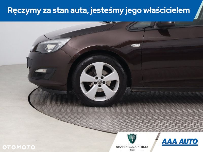 Opel Astra - 16