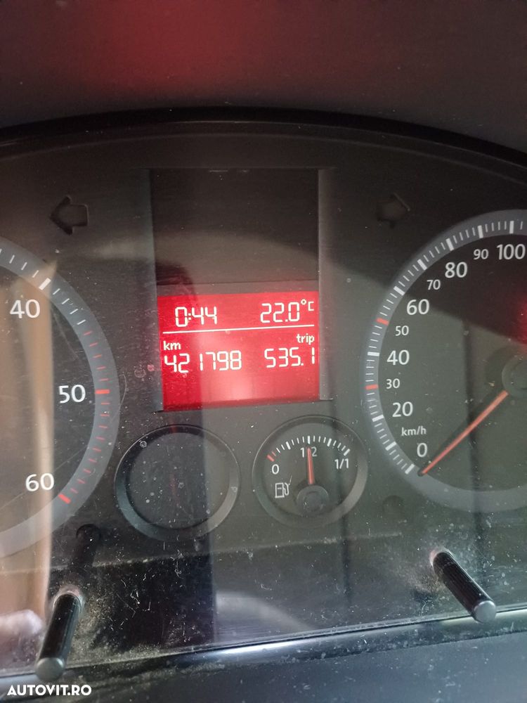 Volkswagen Caddy - 9