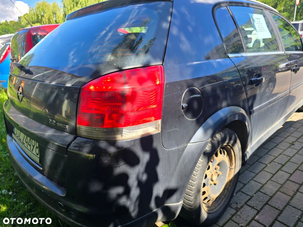 Opel Signum 2.2 - 4