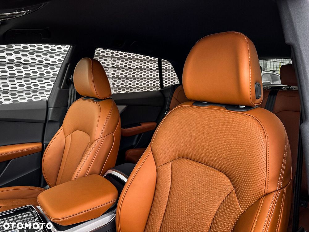Audi Q8 - 21