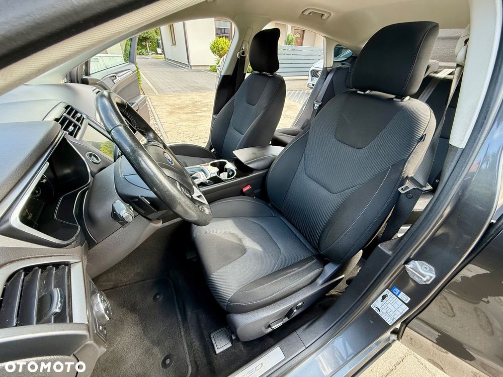 Ford Mondeo - 18
