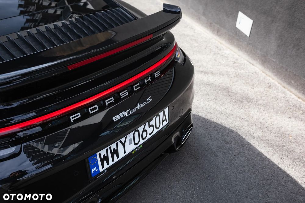Porsche 911 Turbo S - 21