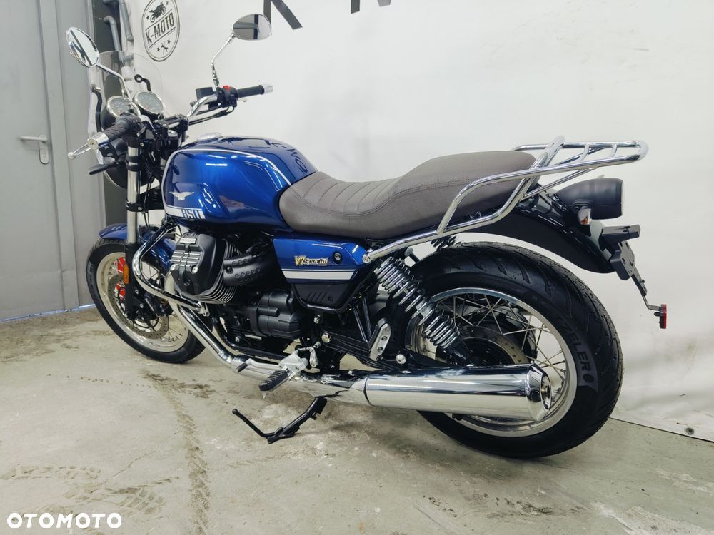 Moto Guzzi V7 - 27