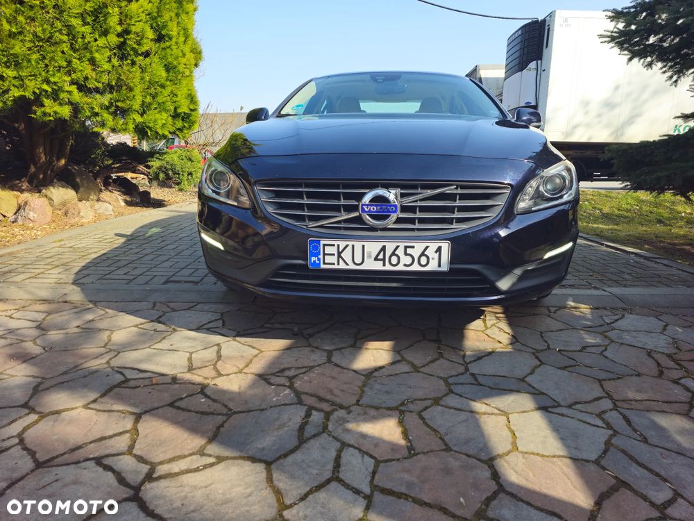 Volvo S60 D3 Drive-E Summum - 8