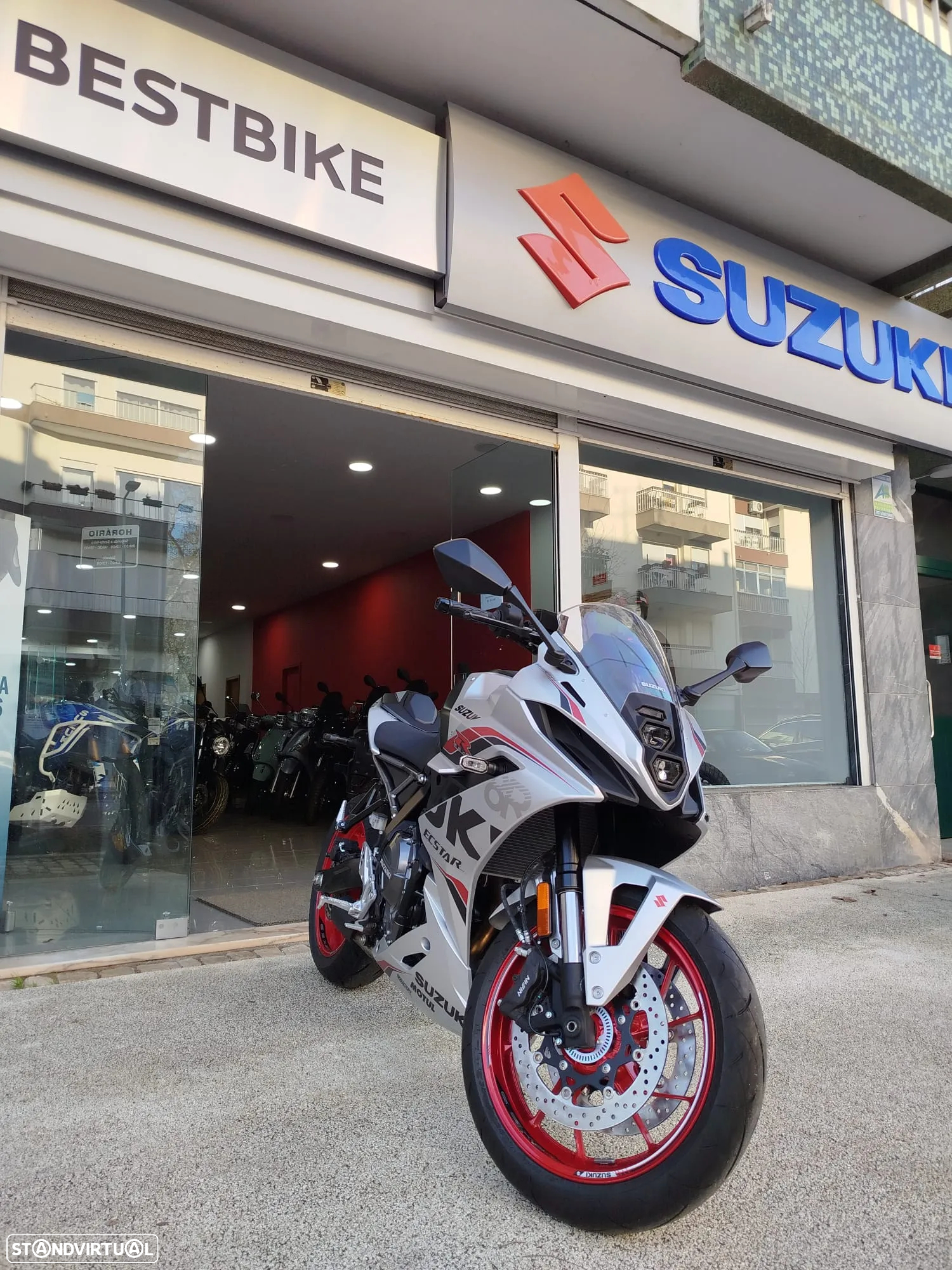 Suzuki GSX -8R CAMPANHA Desde 125,64€ Mês - 27