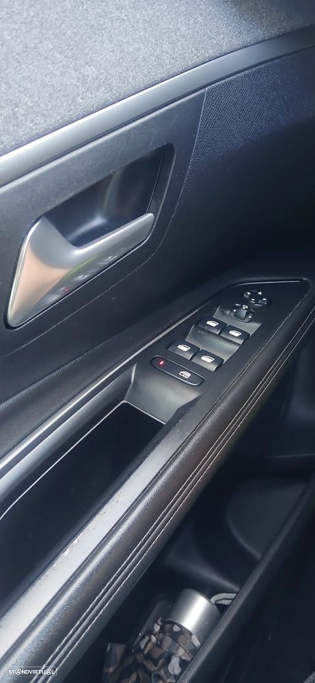 Peugeot 3008 - 22