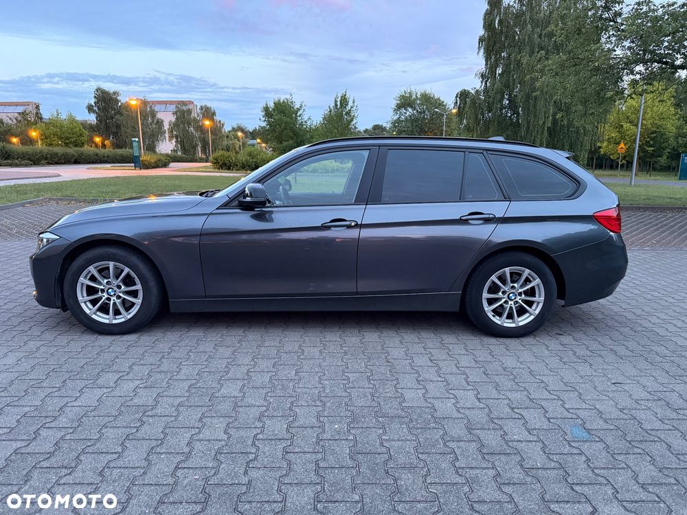BMW Seria 3 318d - 8