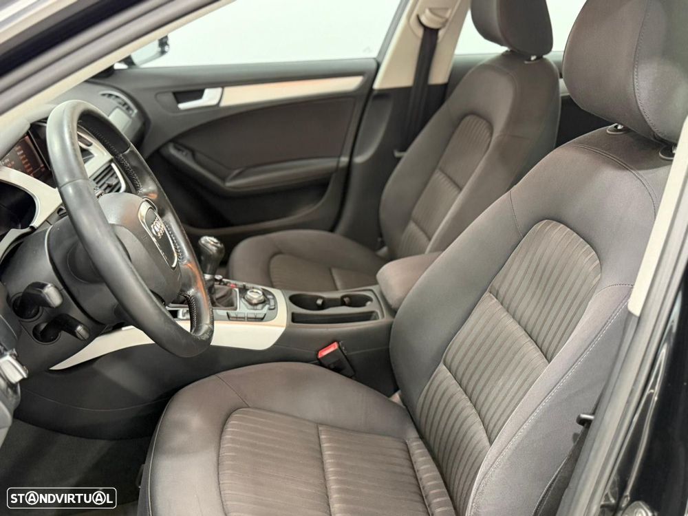 Audi A4 Avant 2.0 TDI Advance - 5