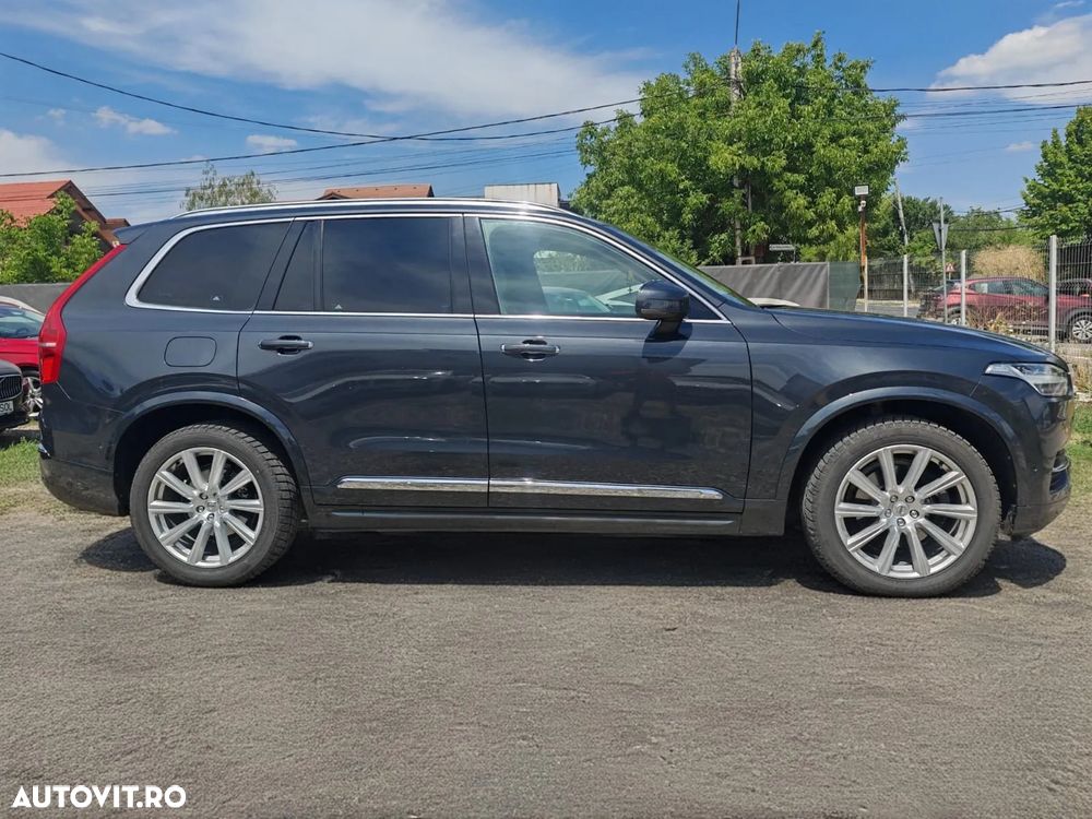 Volvo XC 90 D5 AWD Geartronic Inscription - 24