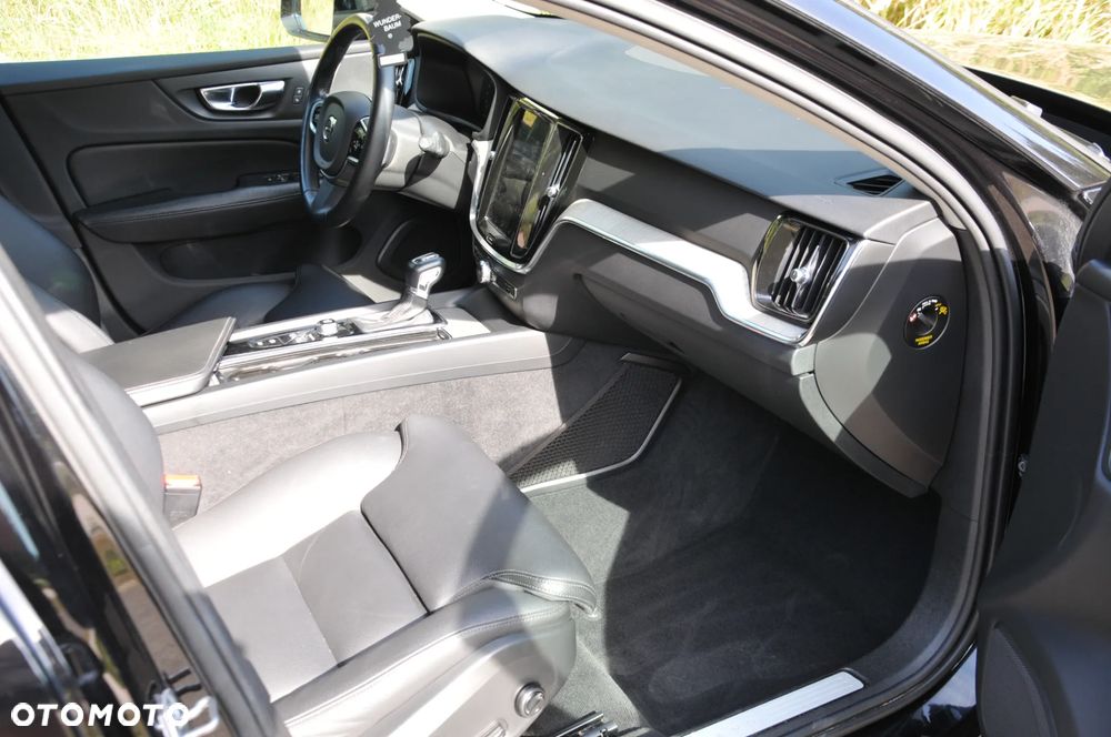 Volvo V60 D4 AWD Inscription - 30