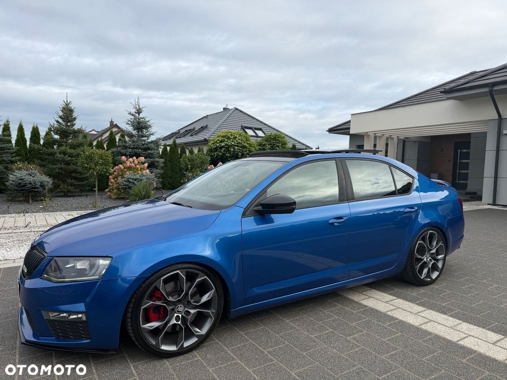 Skoda Octavia 2.0 TDI DSG RS - 37