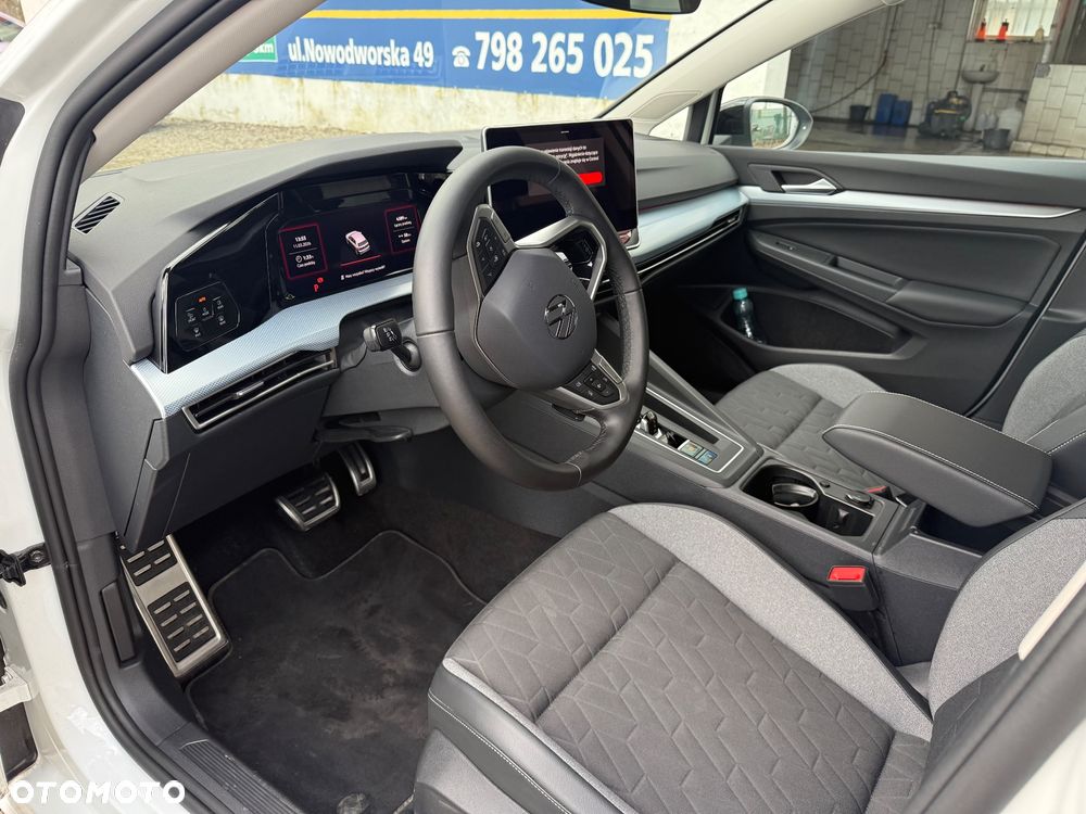 Volkswagen Golf - 15