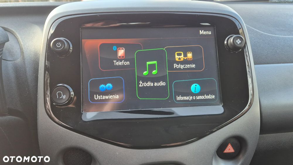 Toyota Aygo x-play - 32