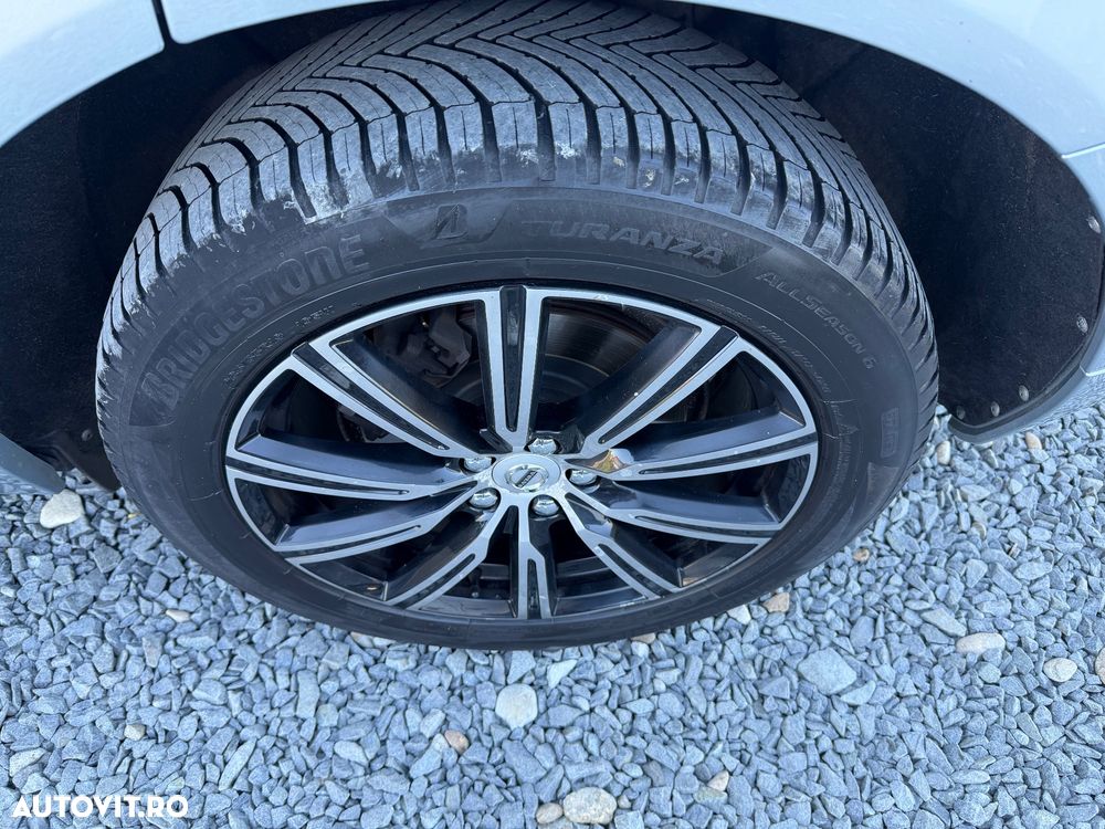 Volvo XC 60 D4 AWD Geartronic Inscription - 22