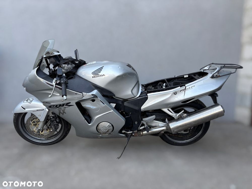 Honda CBR - 5