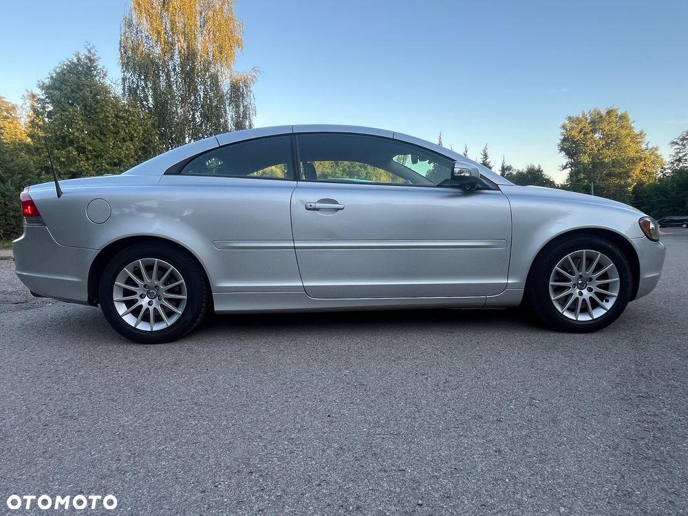 Volvo C70 2.4D5 Summum - 4