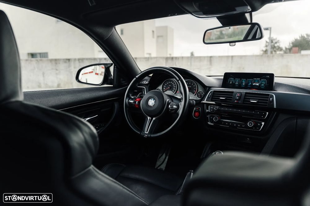 BMW M4 DKG Competition - 22