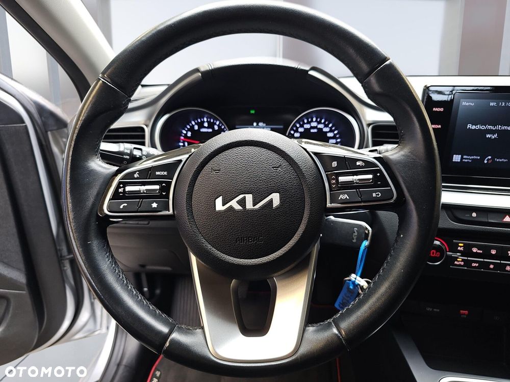 Kia Ceed 1.5 T-GDI M - 13