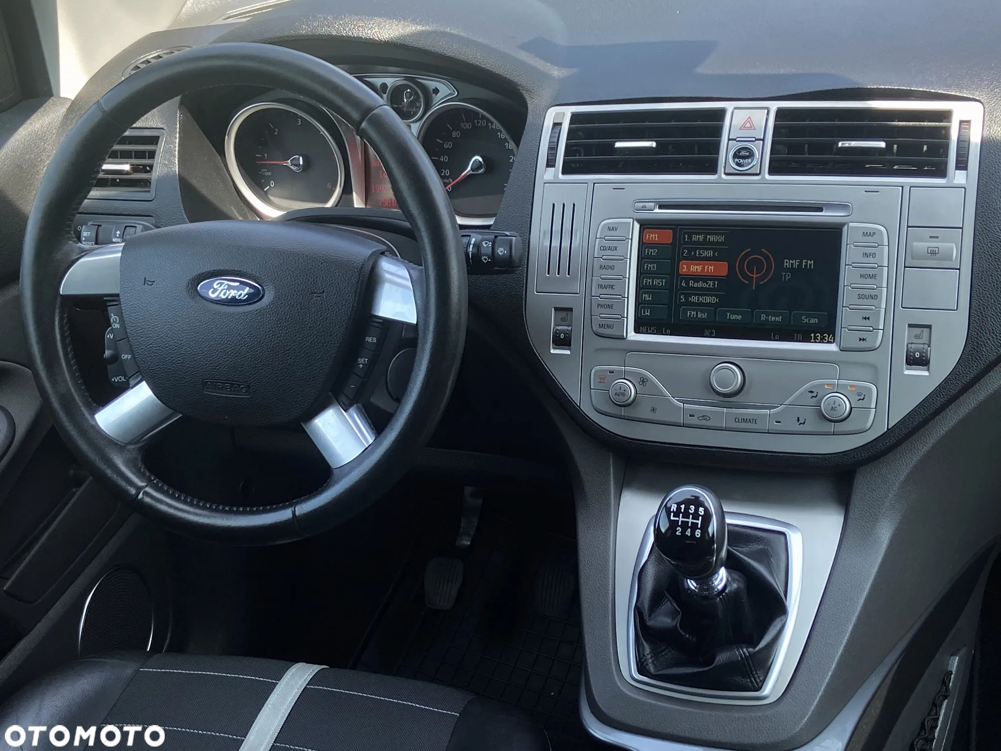Ford Kuga 2.0 TDCi 4x4 Individual - 29