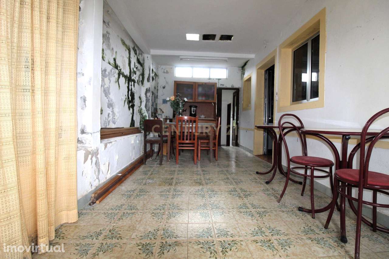 Moradia em São Roque do Faial com Vista Mar e Montanha - Grande imagem: 5/26