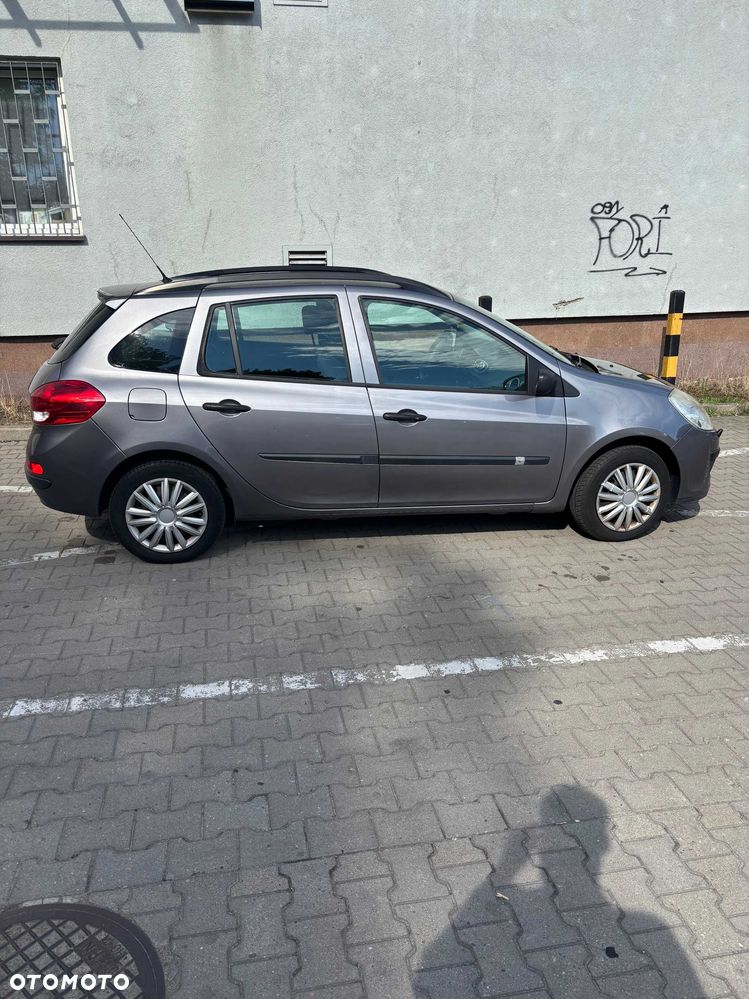 Renault Clio - 3