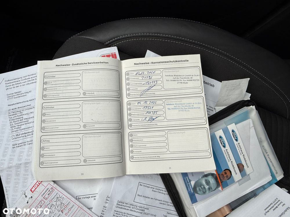 Ford Kuga 1.5 EcoBoost 2x4 Titanium - 30