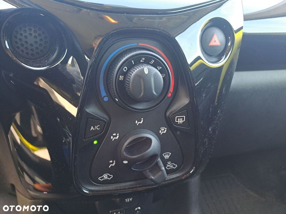 Toyota Aygo - 21