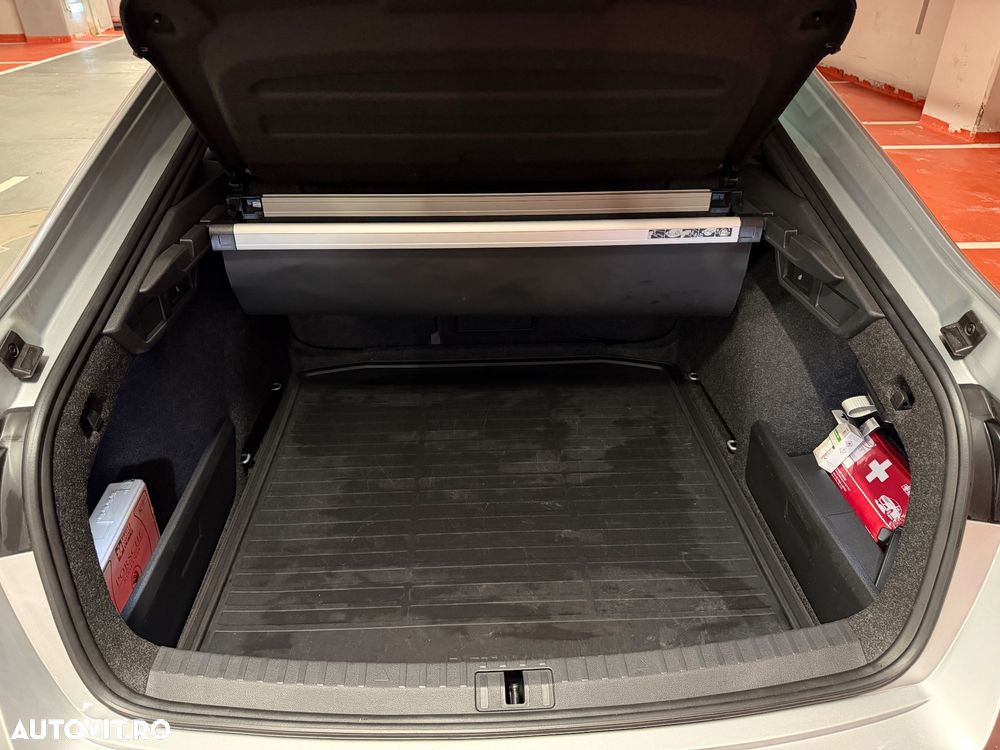 Skoda Octavia 2.0 245 TSI DSG RS - 12