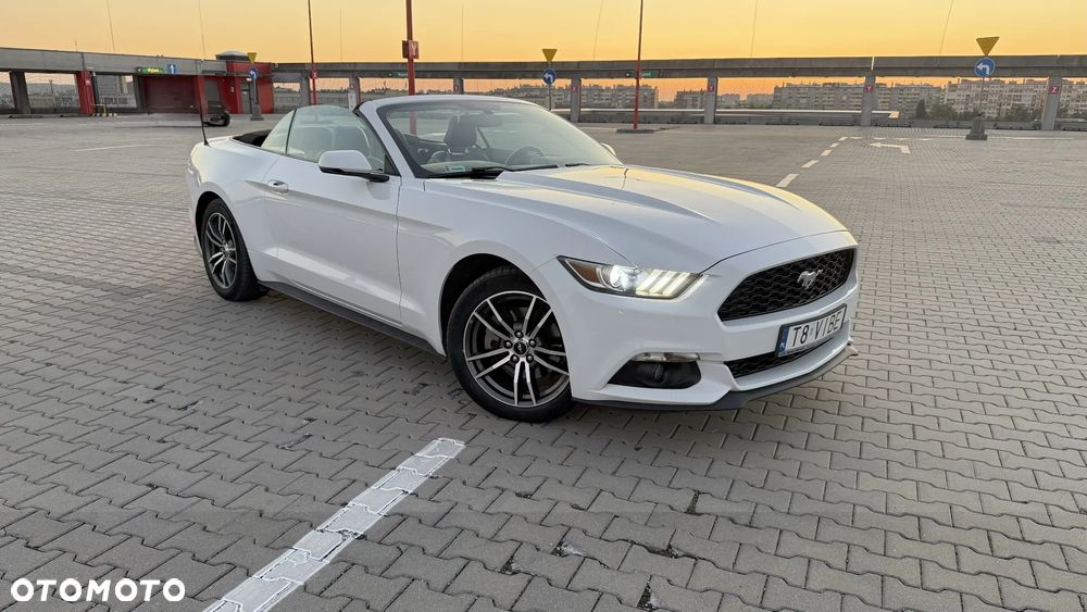 Ford Mustang Cabrio 2.3 Eco Boost - 4